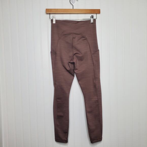 Athleta Women's Ultimate Stash Pocket 7/8 Tight Size XS Almond Activewear Yoga - Picture 6 of 10